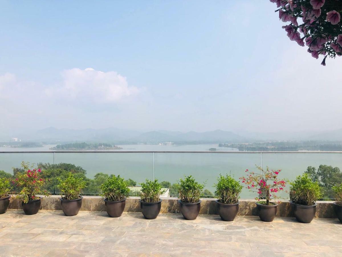 戴丽湖畔酒店 Phuc Yen 外观 照片